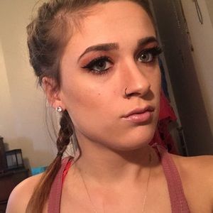 Meet your Posher, Kelsey
